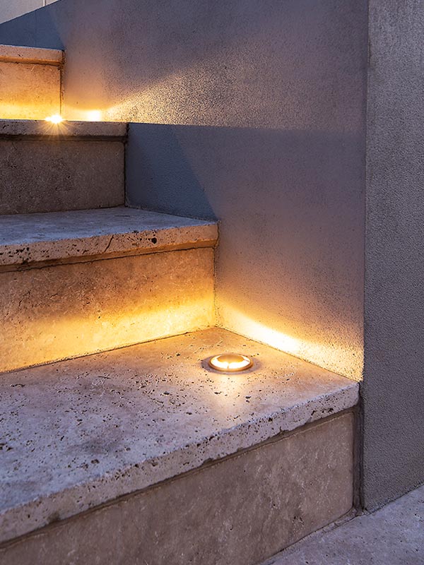 path-design-studio_-_landscape-design_hawthorn_house_completed_14_lights